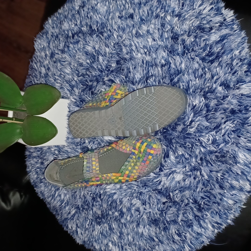 Women shoes - Picture 3 of 4
